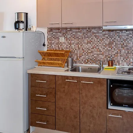 מלון דירות Dafni's Beachfront Luxury