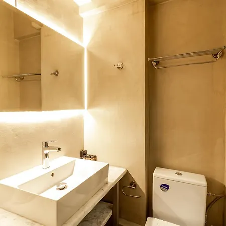 Lejlighedshotel Dafni's Beachfront Luxury *