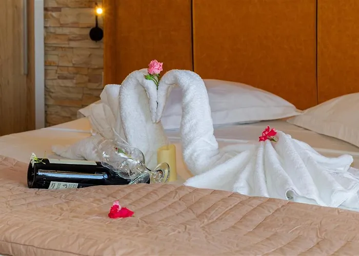 Dafni's Beachfront Luxury Hotel de apartamente Nikiti (Sithonia)