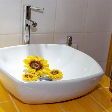 Dafni's Beachfront Luxury * Никити