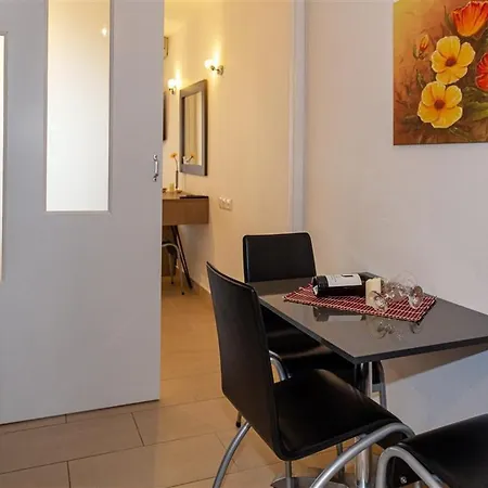 Dafni's Beachfront Luxury Никити