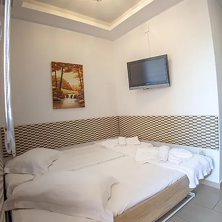 Апарт-отель Dafni's Beachfront Luxury