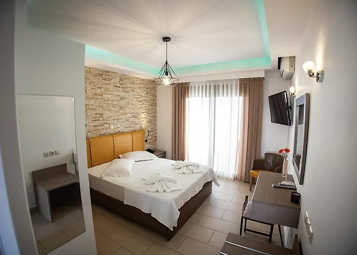 Dafni's Beachfront Luxury Hotel de apartamente Nikiti (Sithonia)