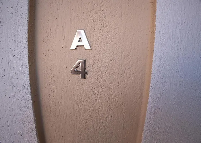 Dafni's Beachfront Luxury * Nikiti (Sithonia)