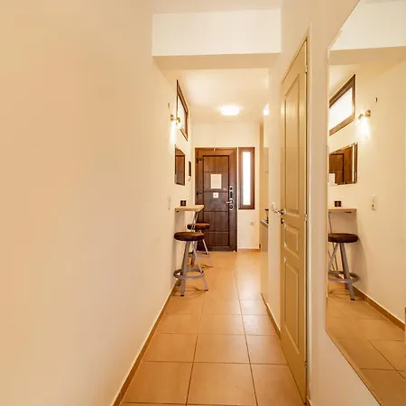 Dafni's Beachfront Luxury Lägenhetshotell Nikiti (Sithonia)